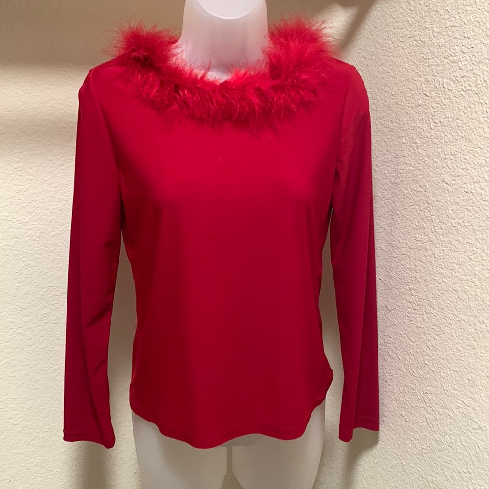 Cute Red Top Fluffy